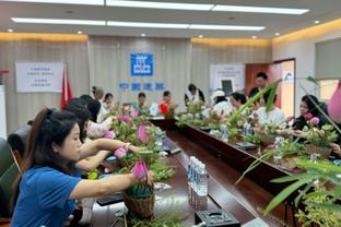 阿隆索：对未来没什么新东西可说，目前认为会继续执教药厂